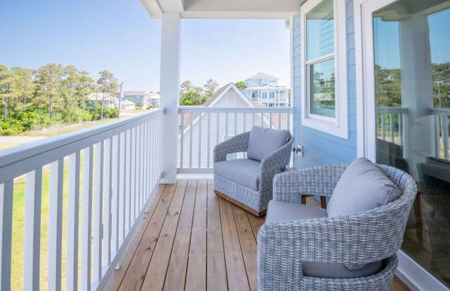 SHORT TERM ONLY Spend the Winter at the Beach! - 1305 Bonito Lane, Carolina Beach, NC 28428