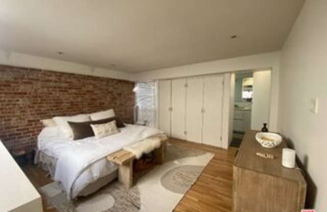 1318 Pacific Avenue Gallery 4