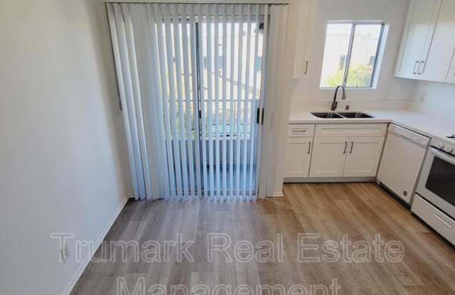 1041 Allen Ave photos photos