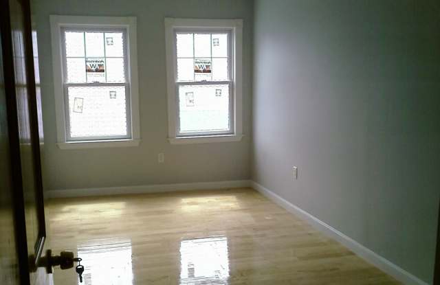 House 8 Bed Gallery 4