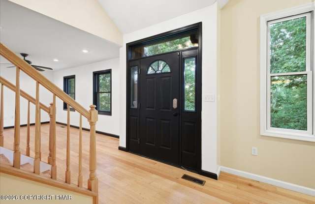 5110 Oak Lane Gallery 4
