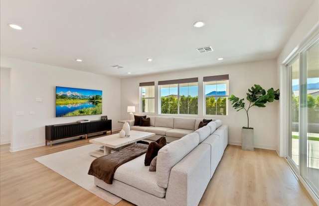 80435 Palatine Crt Gallery 2