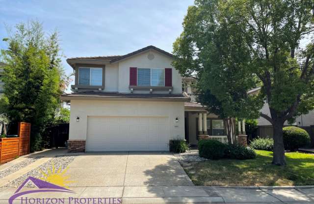 Spacious 5 Bed 3 Bath 2,136 Sq. Ft. Sheldon Pacific Home in Elk Grove photos photos Spacious 5 Bed 3 Bath 2,136 Sq. Ft. Sheldon Pacific Home in Elk Grove photos photos