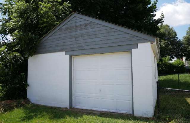 488 MCDOWELL Avenue photos photos