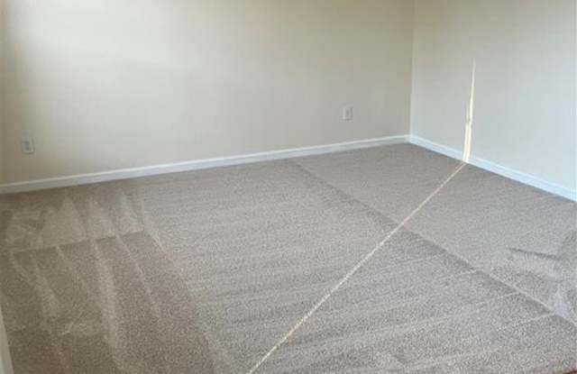 6074 Brookmere Lane Gallery 3