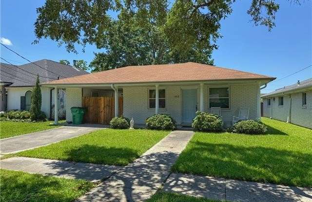 4412 DREYFOUS Avenue photos photos