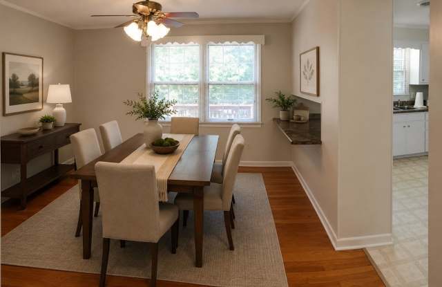 Spacious 3/4 Bedroom, 2 Bathroom Home with Garage and Basement on Holly Street Gallery 4
