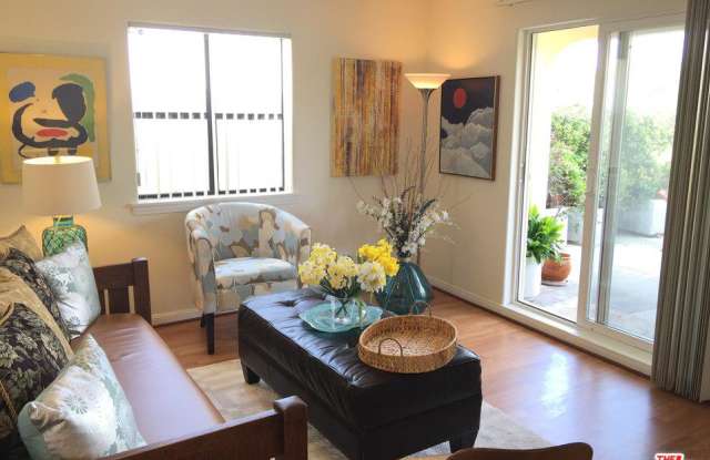 6206 PACIFIC Avenue Gallery 4