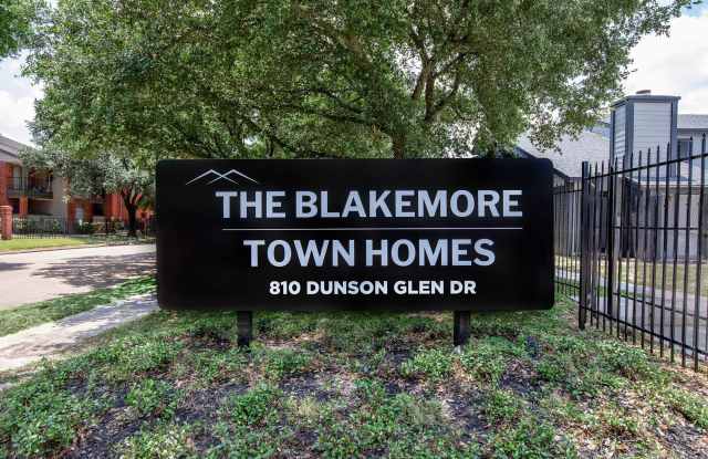 Blakemore Townhomes photos photos