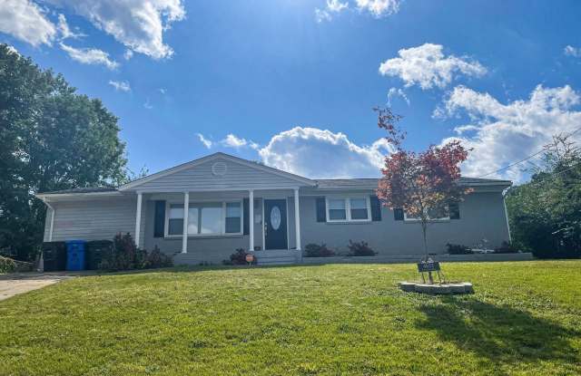 3 Bedroom 2 Bathroom- Pets Okay - 4021 Village Drive, Fayetteville, NC 28304