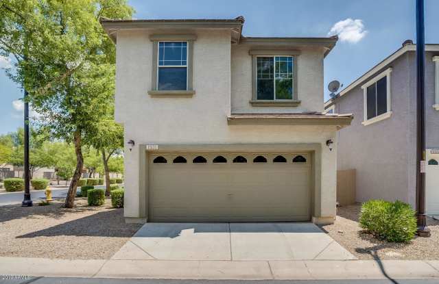 1531 S LONGSPUR Lane Gallery 2