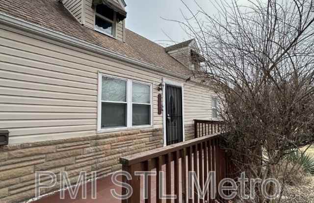220 N Harvey Ave photos photos
