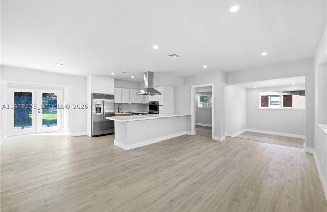 8560 SW 126th Ter photos photos