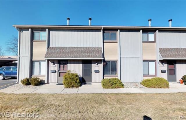 2449 Samoset Rd. - 2449 Samoset Road, Royal Oak, MI 48073