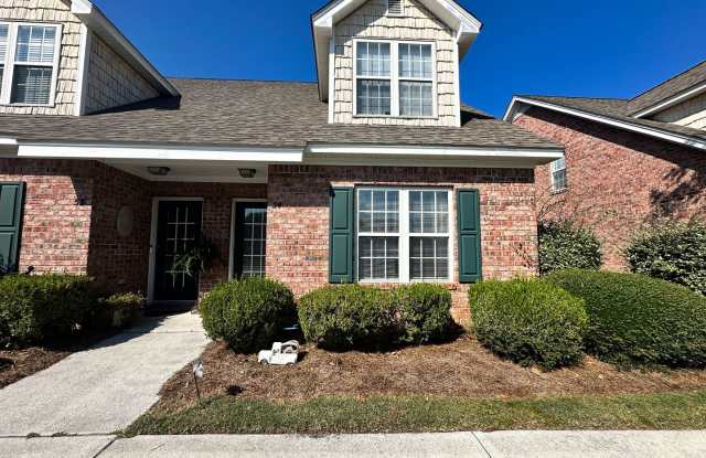 Comfortable and Convenient 3 Bedroom Townhome in Wilmington, NC photos photos