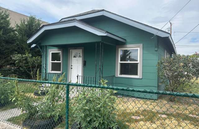 207 E Main St - Geothermal Heat - 207 East Main Street, Klamath Falls, OR 97601 207 E Main St - Geothermal Heat - 207 East Main Street, Klamath Falls, OR 97601