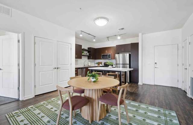Mason Oliver Apartments Gallery 4