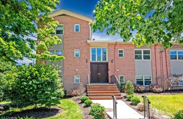 29 Upper Mountain Ave photos photos