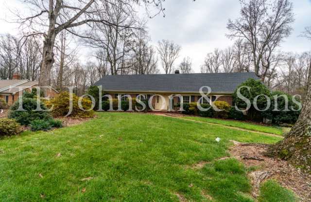 Spacious 5 Bedroom Home in the Heart of Sherwood Forest - 3520 Kirklees Road, Winston-Salem, NC 27104 Spacious 5 Bedroom Home in the Heart of Sherwood Forest - 3520 Kirklees Road, Winston-Salem, NC 27104