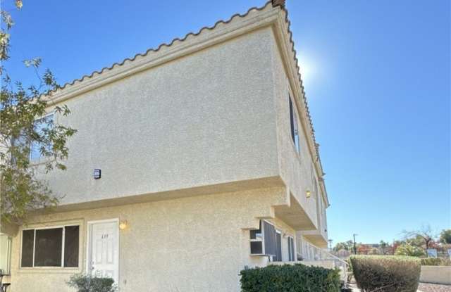 639 Anne Lane - 639 Anne Lane, Henderson, NV 89015