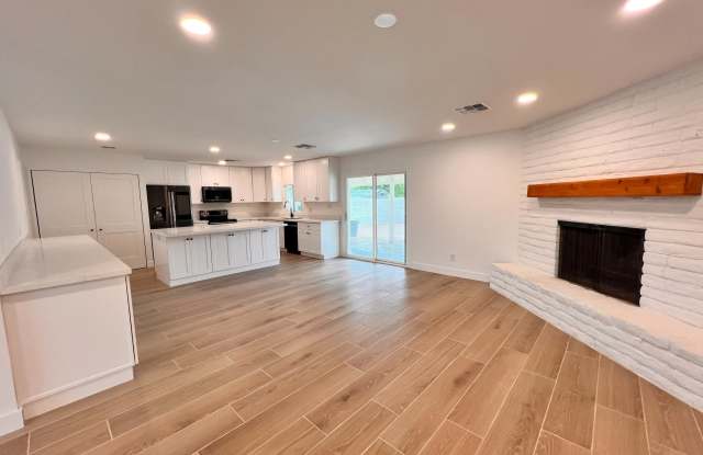 1919 East Libra Drive Gallery 3