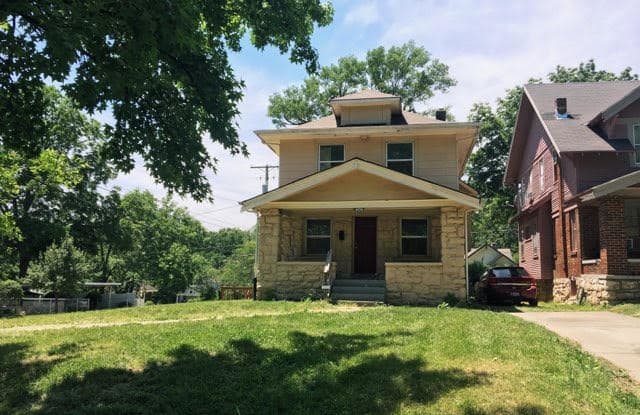 5646 Olive St - 5646 Olive Street, Kansas City, MO 64130