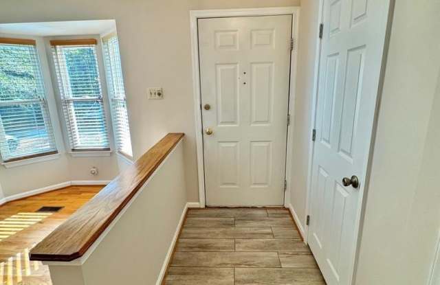 1168 KELFIELD Drive Gallery 2