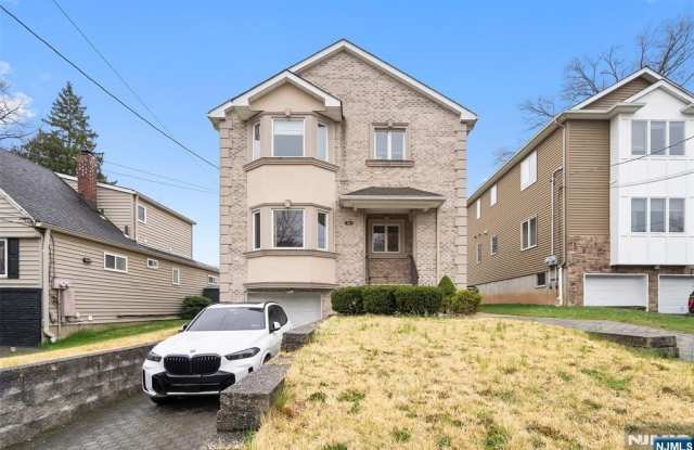 114 Grove Avenue 1st Floor photos photos