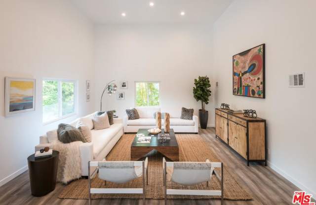 3763 PRESTWICK Drive Gallery 3