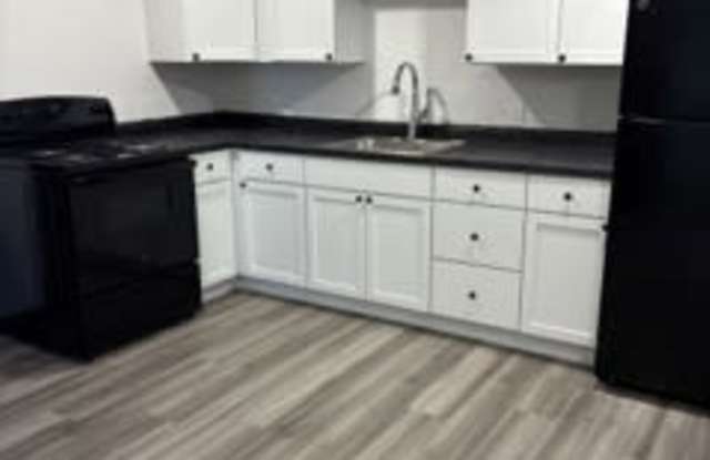 1297 S Frederick Ave photos photos