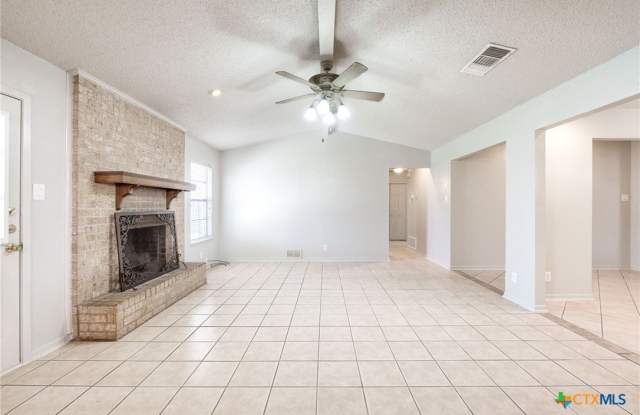 1703 Kingman Road Gallery 4