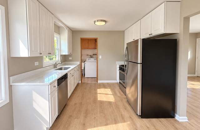 11034 Revere Road Gallery 3