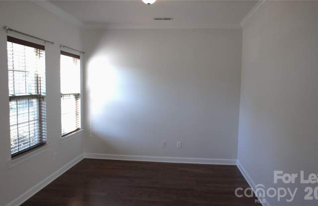 15509 Barossa Valley Street Gallery 3