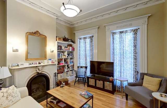 24 Milford Street Gallery 4