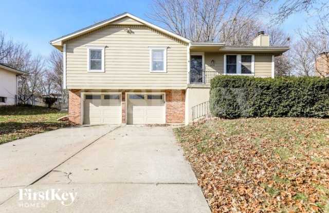 410 Southeast Crescent Street photos photos