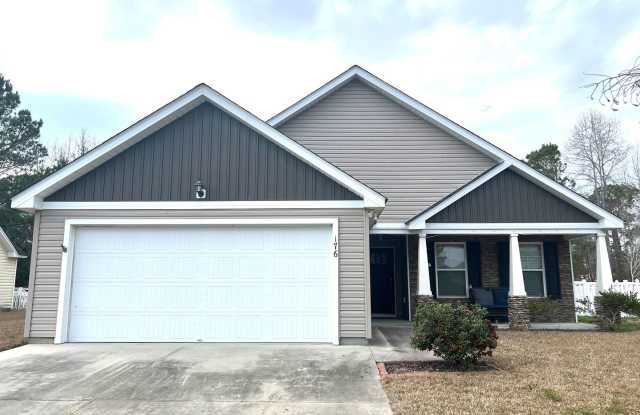 Pet-friendly, Furnished, 3 Bedroom, 2 Bath Home with Fenced Back Yard! photos photos