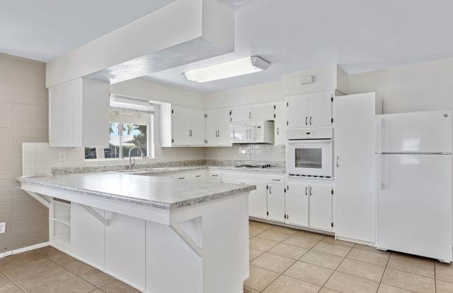 Great Old Town Location - 3544 North Pueblo Way, Scottsdale, AZ 85251
