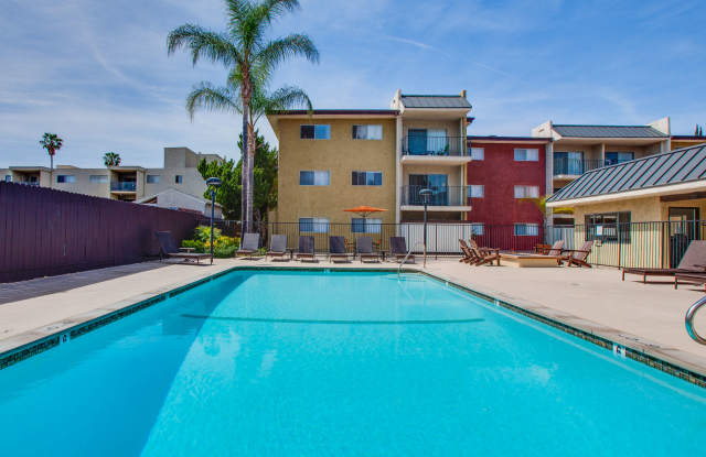 Villas of Pasadena Apartment Homes Gallery 3