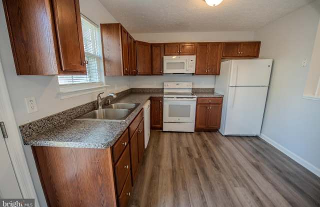 2926 SORRELL Court Gallery 2