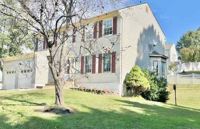 33 CHRISTOPHER Way photos photos