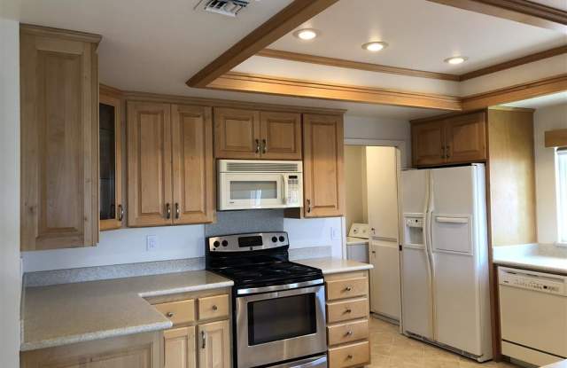 17056 Tesoro Drive Gallery 3