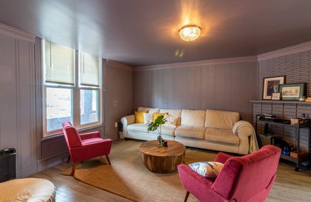 5215 Penn Avenue photos photos