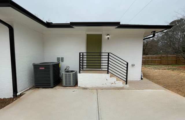PRE-LEASING FOR AUGUST 10TH 2027! Gallery 3