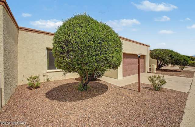 7605 E Pearson Street Gallery 2