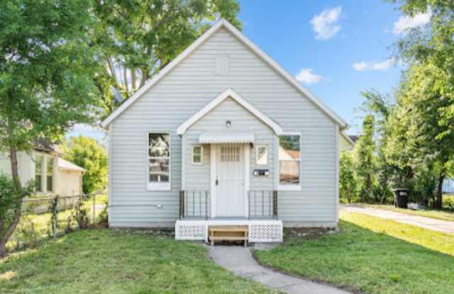 Updated 2 Bedroom Home! photos photos Updated 2 Bedroom Home! photos photos