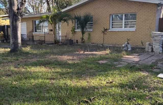 2531 58TH STREET N - 2531 58th Street North, St. Petersburg, FL 33710