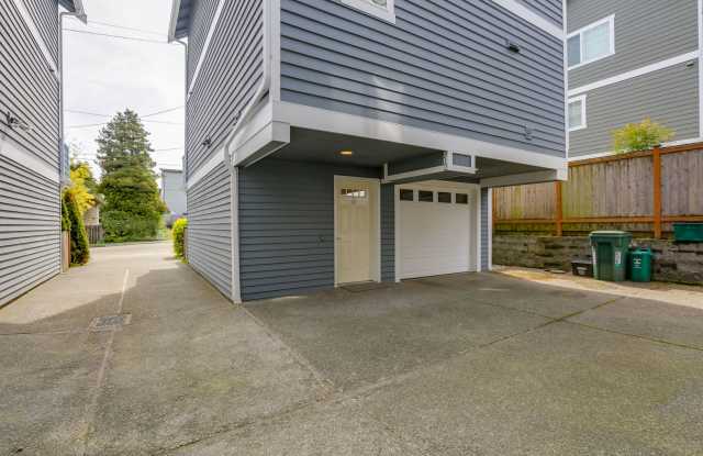 3Bd/2.5Ba Seattle Townhome Gallery 3