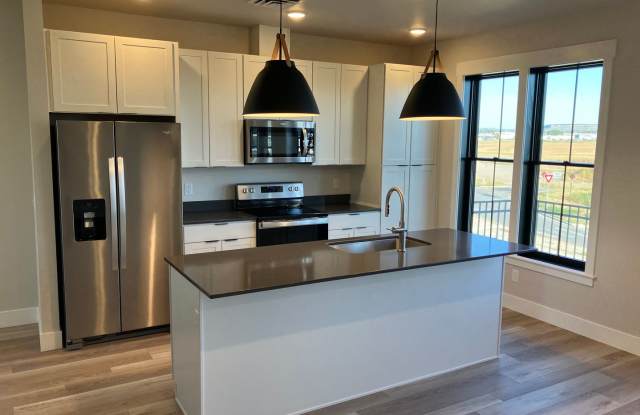 Beautiful Annafeld Apartment - 6170 Elysian Road, Yellowstone County, MT 59101