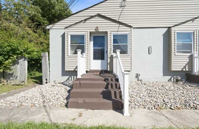 8269 Sandy Lane Gallery 2