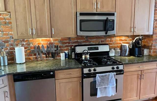 750 S 15TH STREET - 750 South 15th Street, Philadelphia, PA 19146